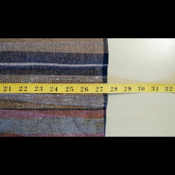 *Perfect for fall* Vintage plaid pleated skirt - Picture 4 of 7